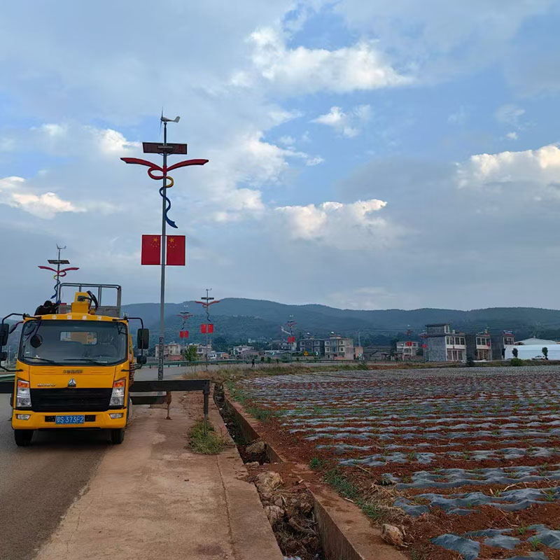 廣場(chǎng)太陽能路燈生產(chǎn)廠家