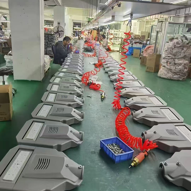 太陽(yáng)能路燈定制